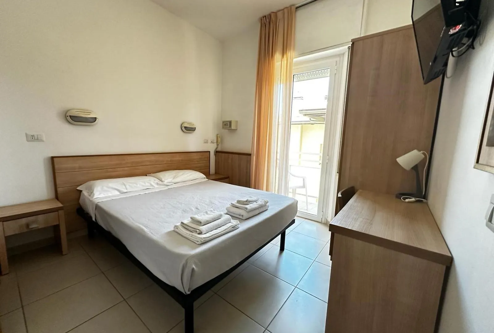 Hotel Ravello Adults Only Римини