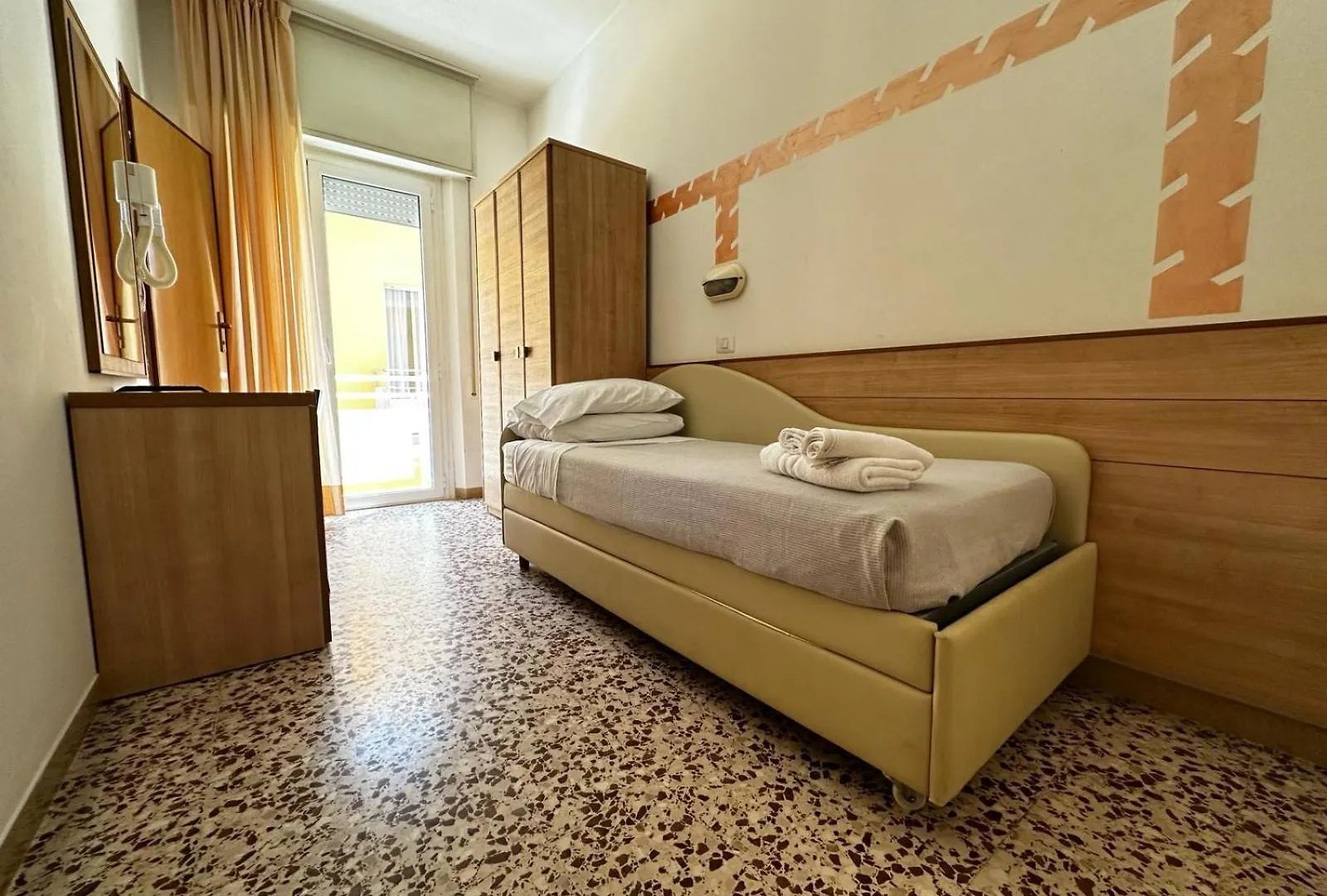 Hotel Ravello Adults Only Римини 3*,